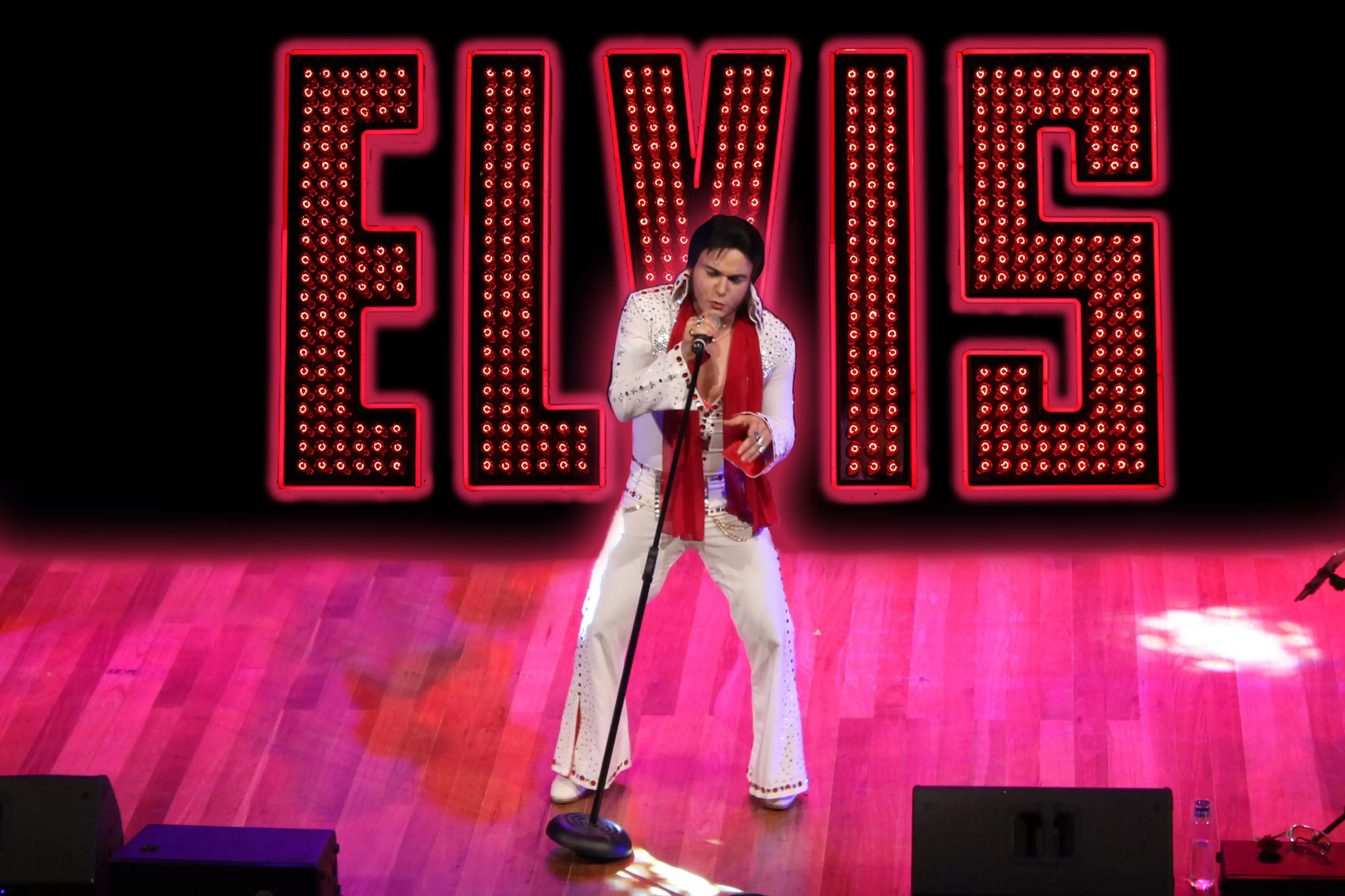 Show Elvis is Alive com Fabio Cador é destaque na programação do Hard Rock Cafe Florianópolis