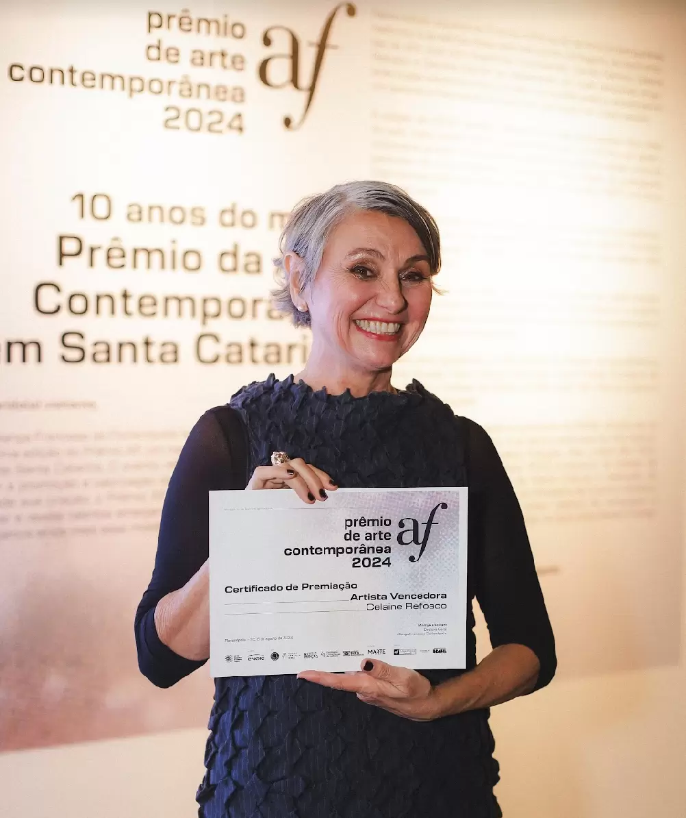 Artista Celaine Refosco, de Pomerode, é a vencedora do 10º Prêmio AF de Arte Contemporânea, o mais importante de SC