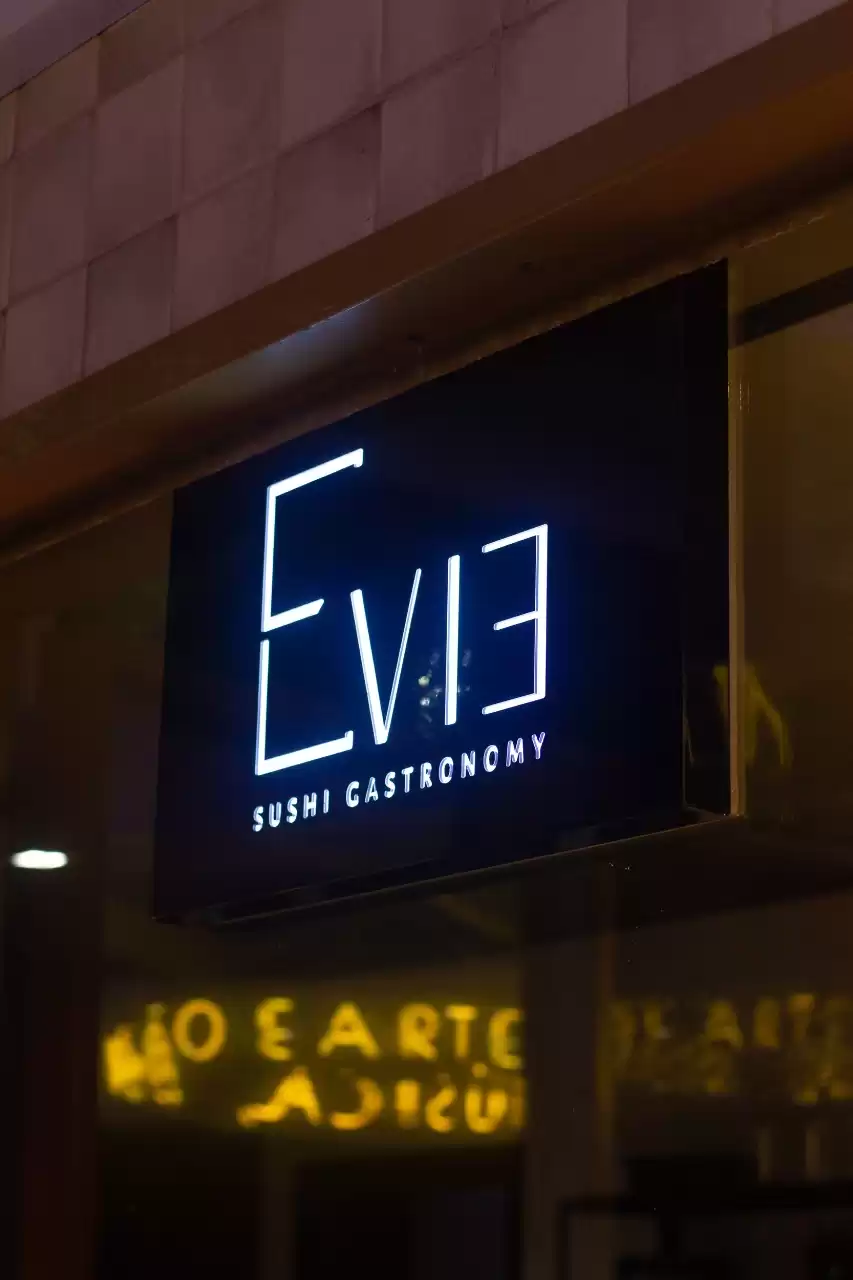 Evie Sushi chega a Balneário Camboriú com inspiração nos grandes centros urbanos