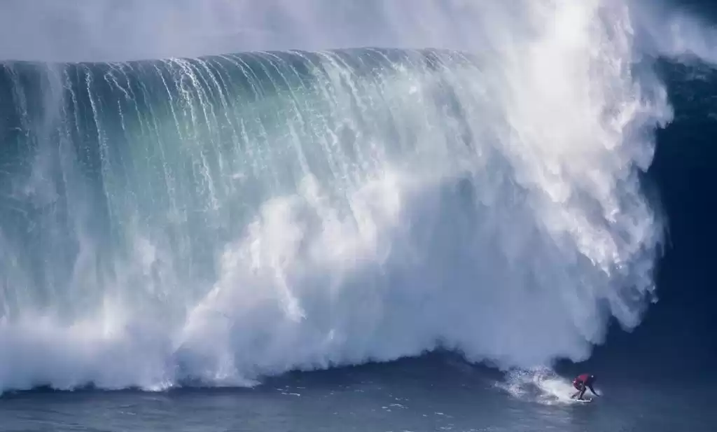 Surfista de ondas gigantes vem para Florianópolis, após fechar com a marca Ayrton Senna