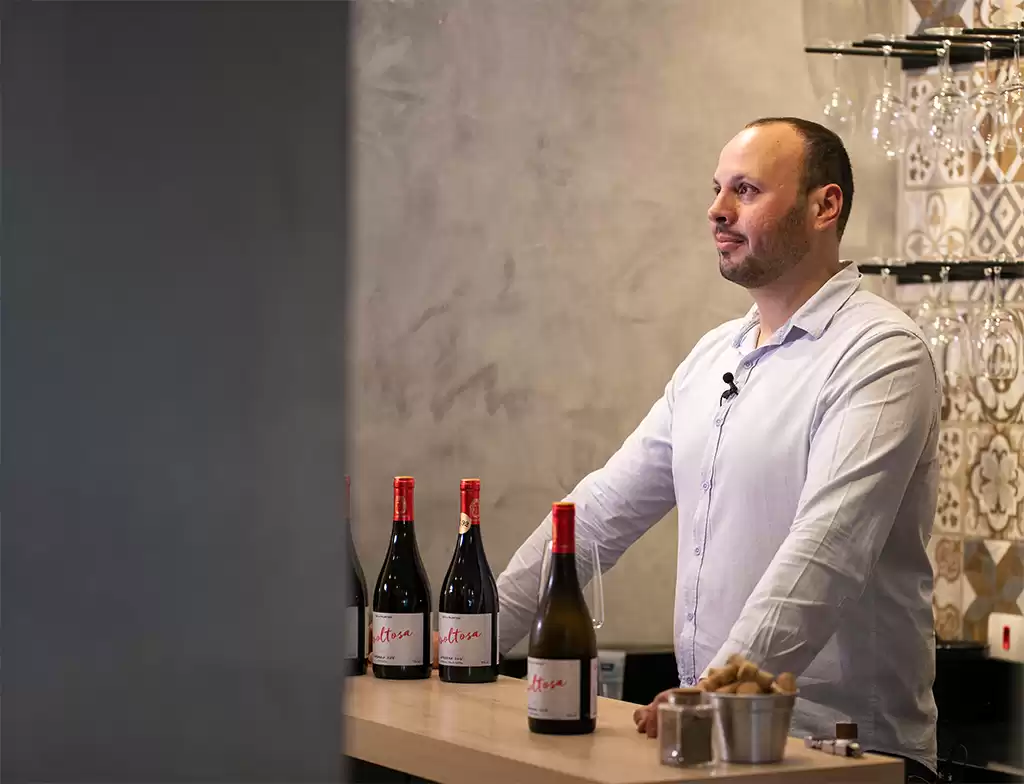 Sommelier dá quatro dicas para quem deseja começar sua jornada no mundo dos vinhos